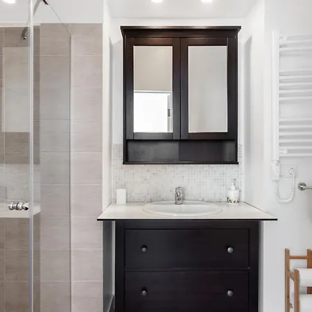 Spacious Cozy Studio, 3a Апартаменты *