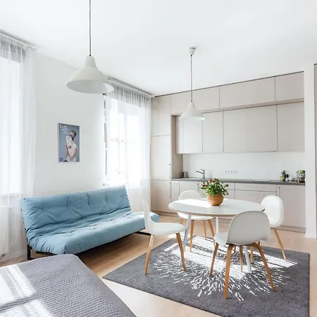 Spacious Cozy Studio, 3a Апартаменты